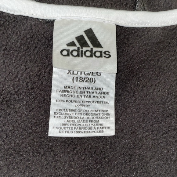 Adidas hoodie - boys size XL - Picture 9 of 10